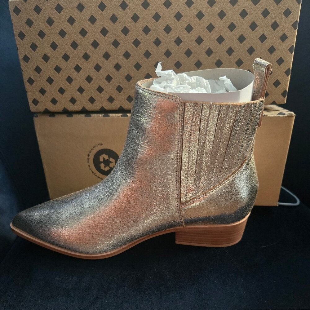 Frankie4 Gold Nina Boots, Size 11